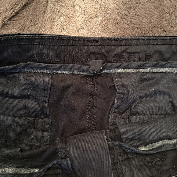 Men’s American Eagle Cargo pants. - Picture 3 of 5